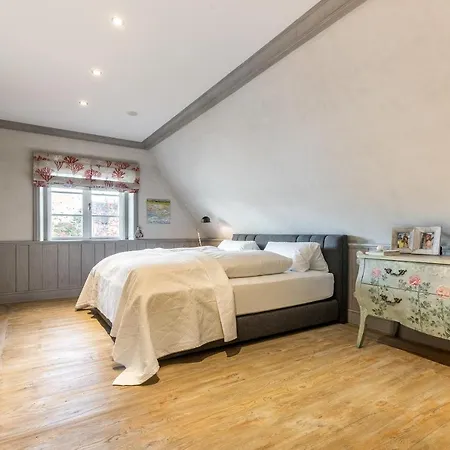Haus Hansen Hus Holiday home *